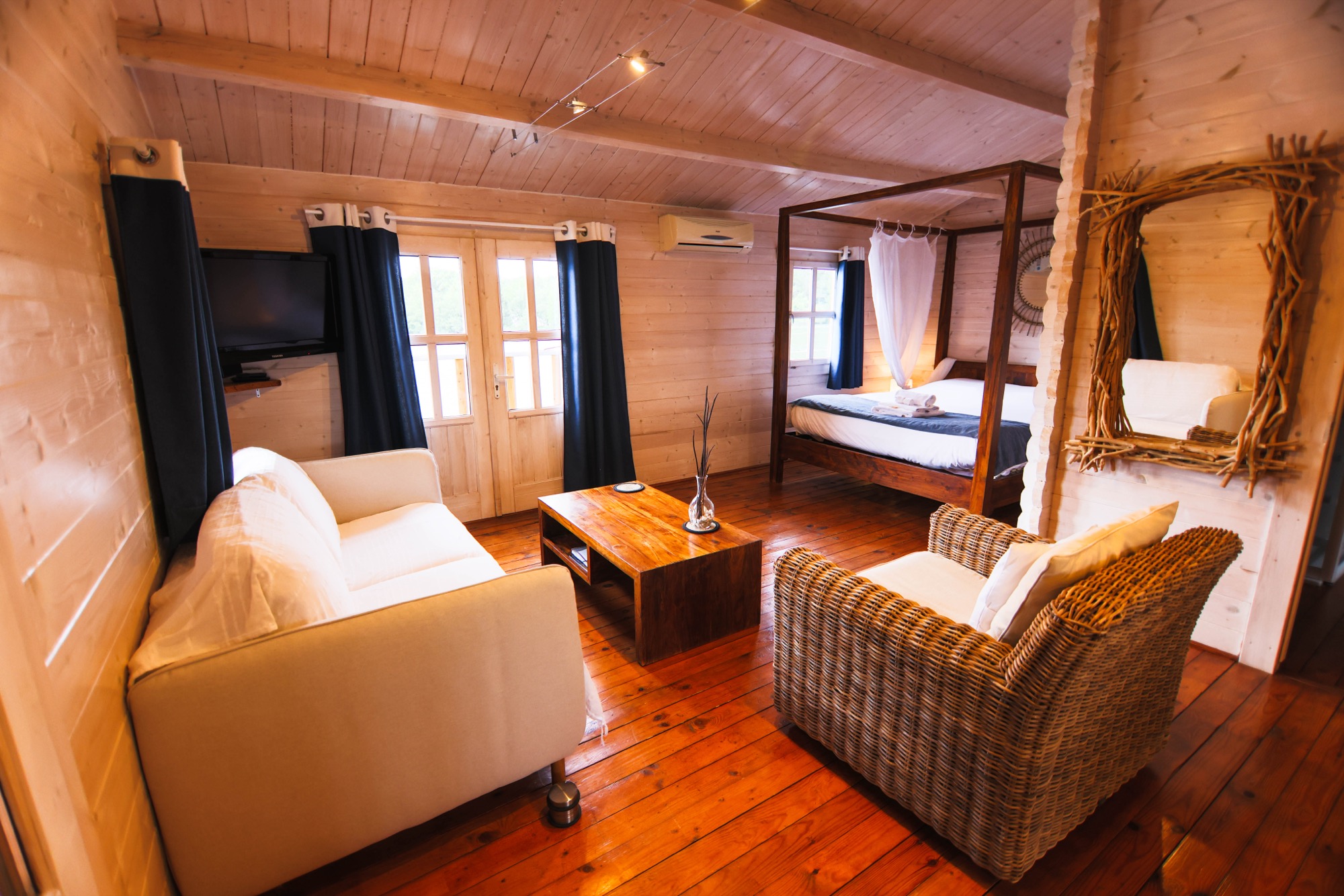 Interieur — woonkamer van de suite