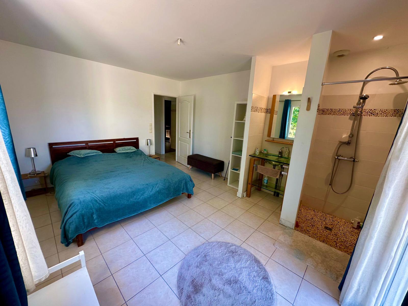 Master suite
