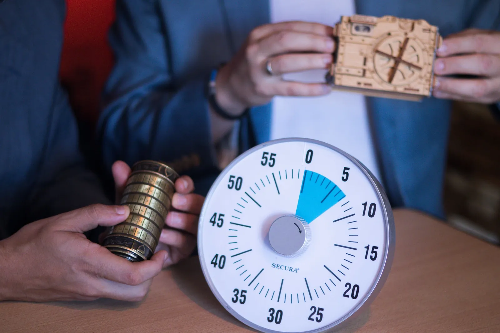 Puzzle box, lock and timer from an escape game
