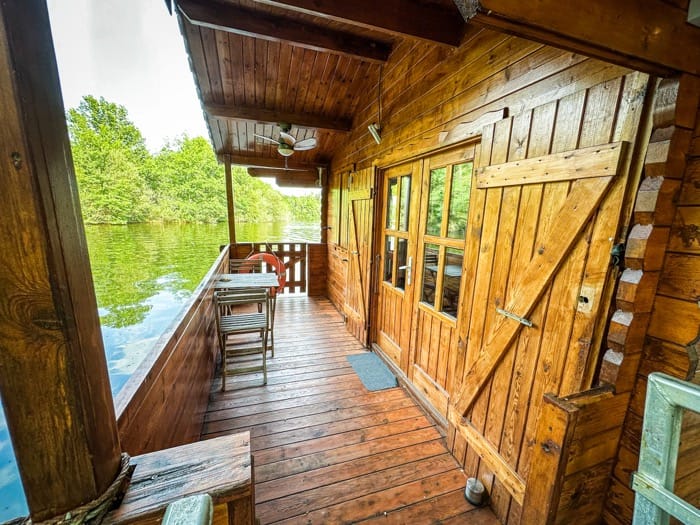 Espace de vie du chalet Le Martin-Pêcheur